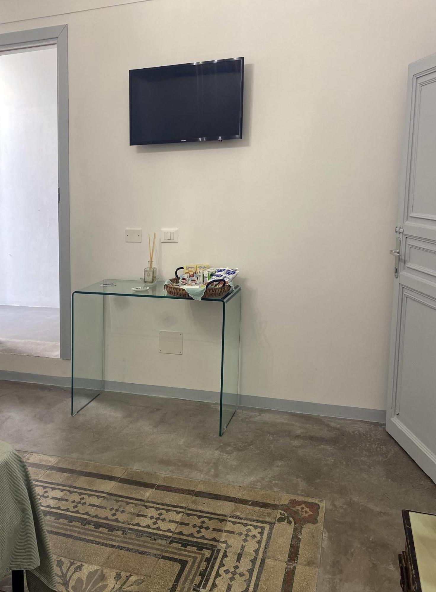 Settegrana Suite Con Vasca Idromassaggio Cinisi Εξωτερικό φωτογραφία
